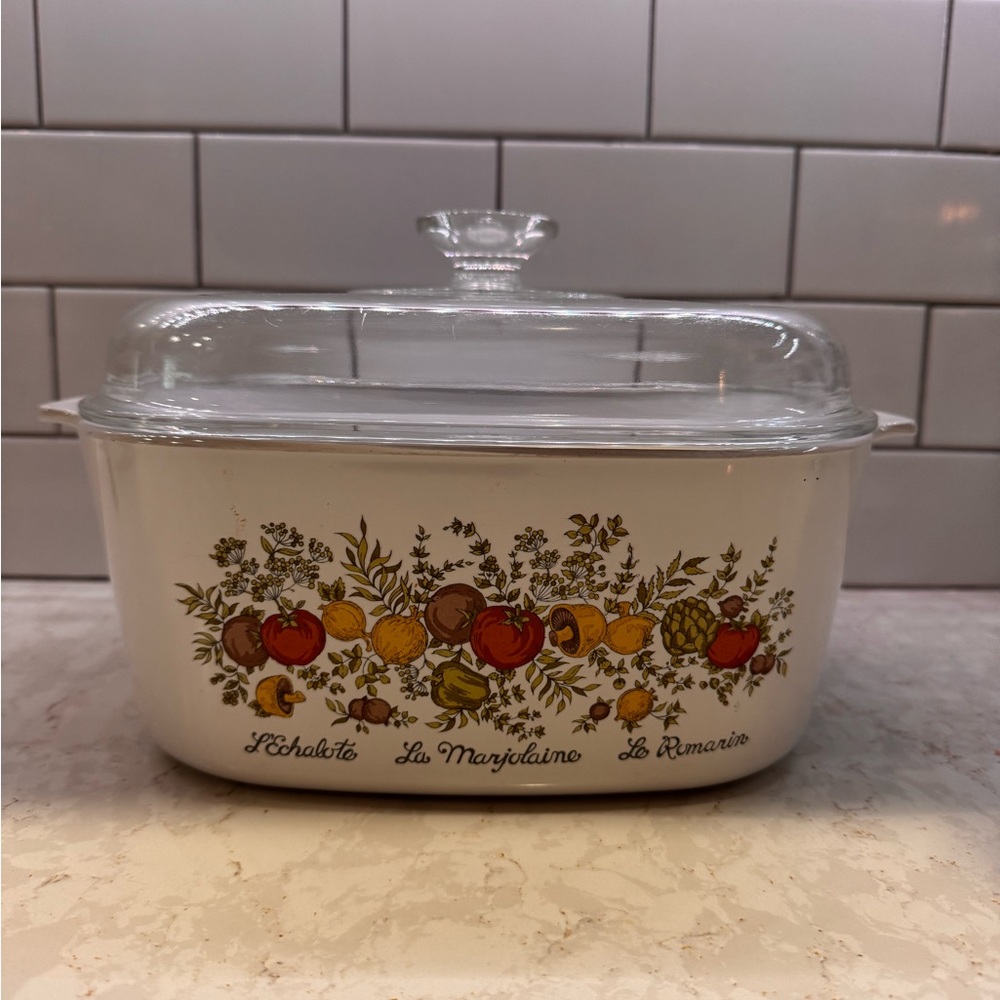 Vintage CorningWare (Spices of Life) Glass Lid Casserole Dish 4.5 Quart